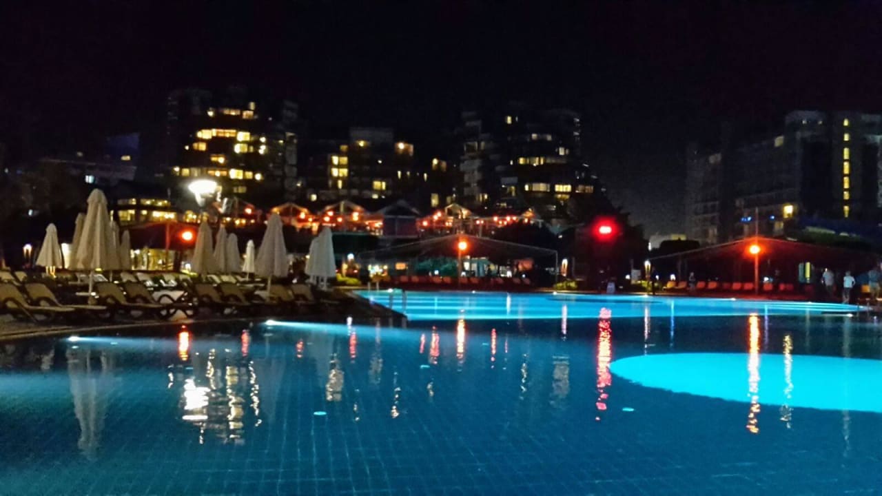 Abendstimmung Limak Lara Deluxe Hotel & Resort