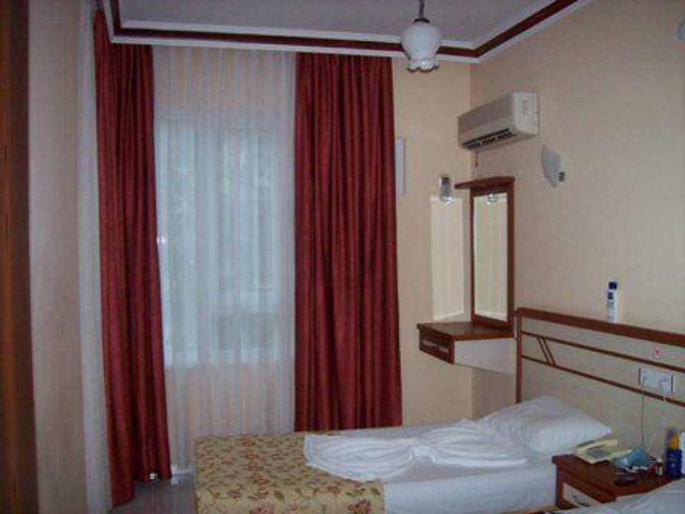 Schlafzimmer Lavinia Apart Hotel