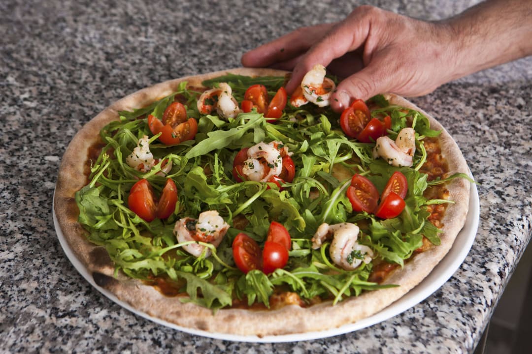 Pizza ai gamberoni Hotel Al Lago
