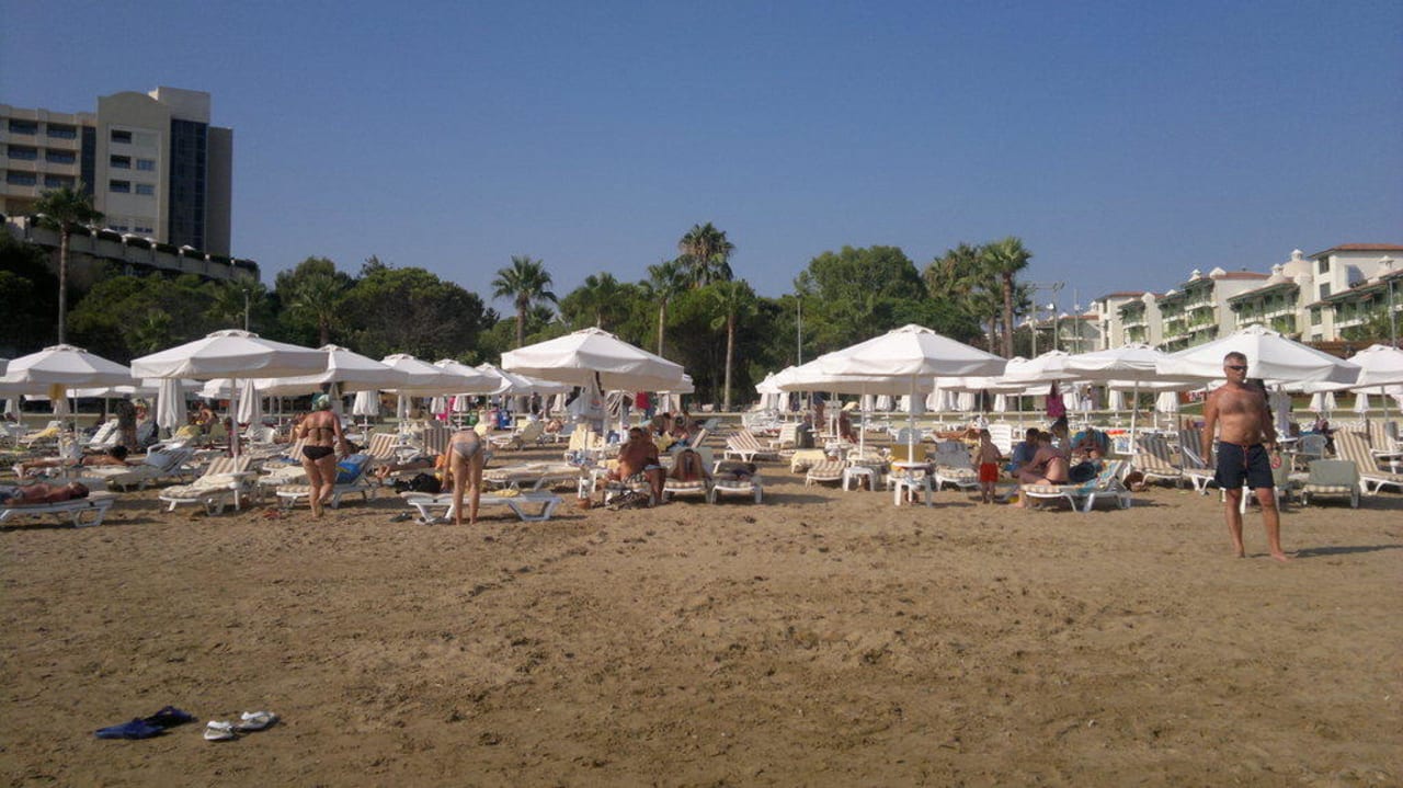 Пляж. Barut Hemera