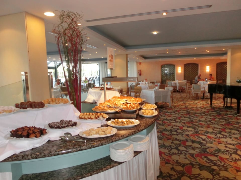 Frühstück Hotel Faro, a Lopesan Collection Hotel