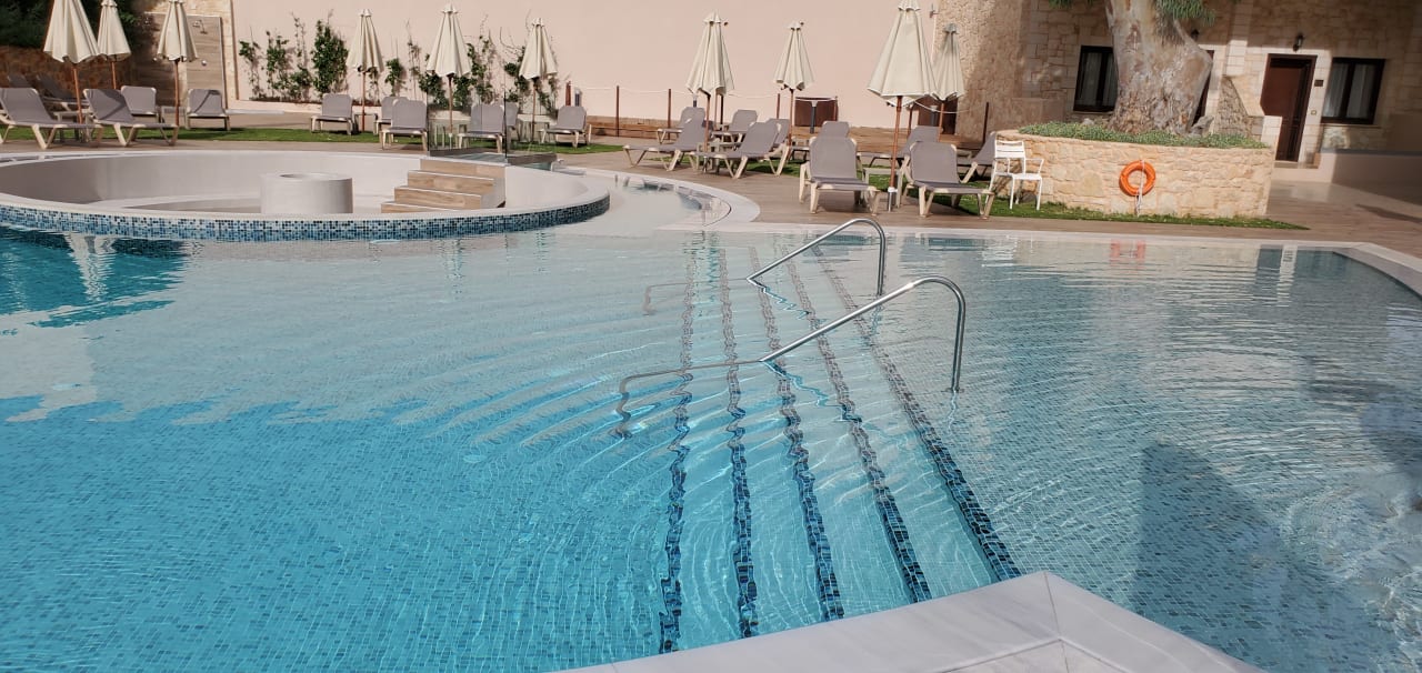 Pool Cactus Beach