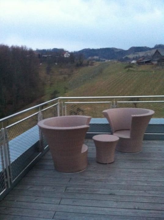 Terrasse von unserem Zimmer Landgut am Pößnitzberg
