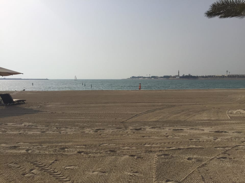 Strand Emirates Palace Mandarin Oriental