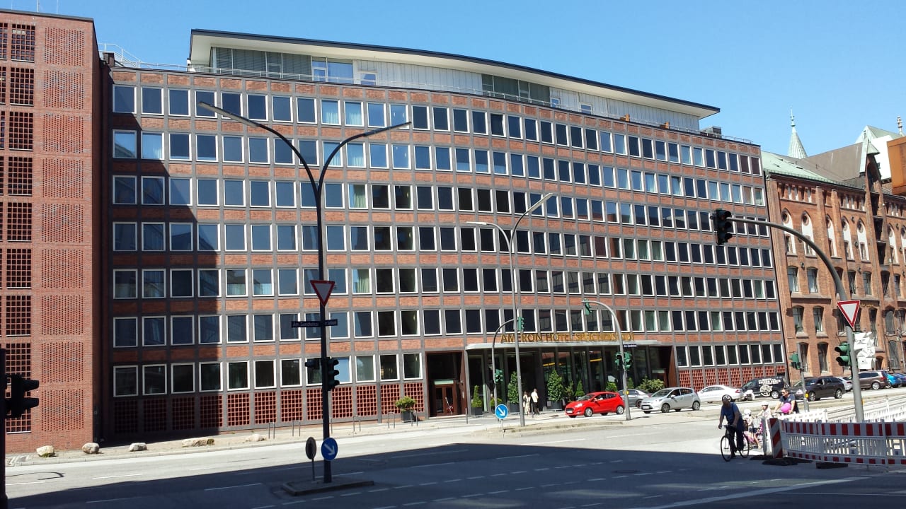 Außenansicht AMERON Hamburg Hotel Speicherstadt