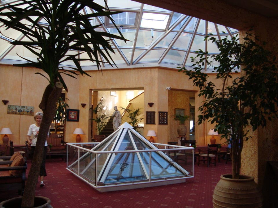 Eingangsbereich Alexander Beach Hotel & Village Resort