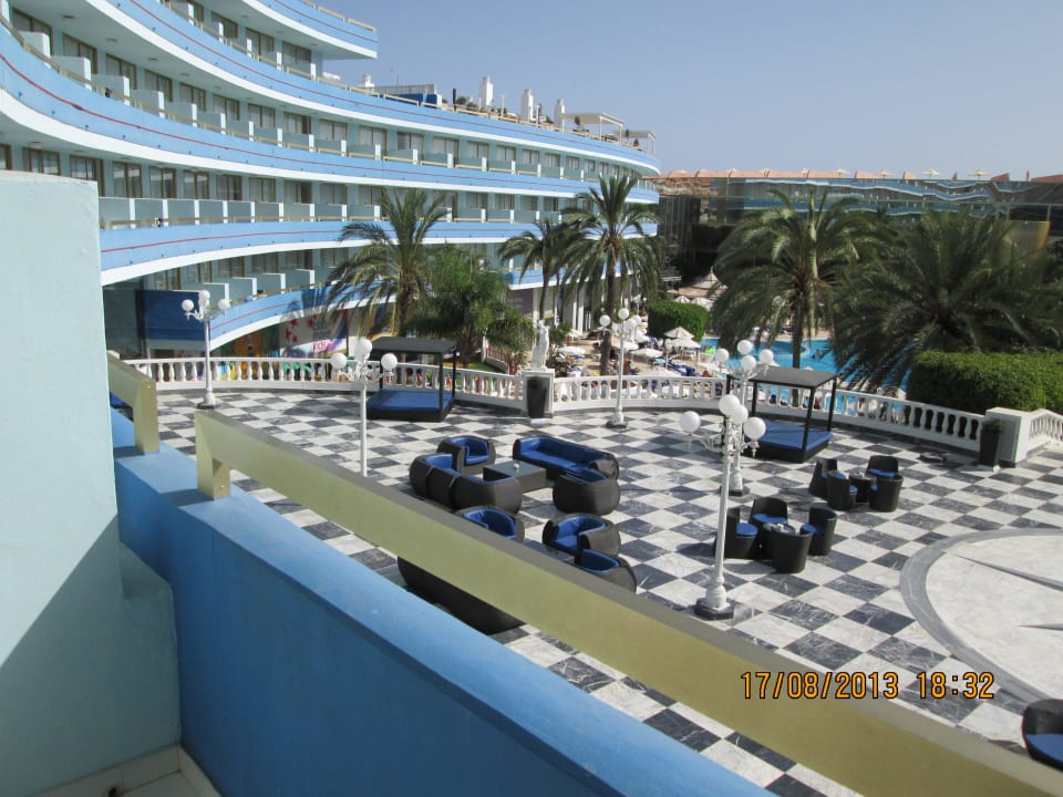 Balkonaussicht Mediterranean Palace Hotel