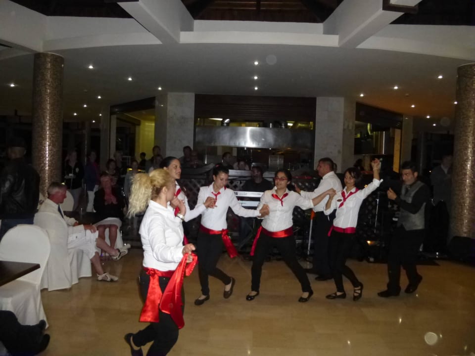 Abendbelustigung vom Service Hotel Kalithea Horizon Royal