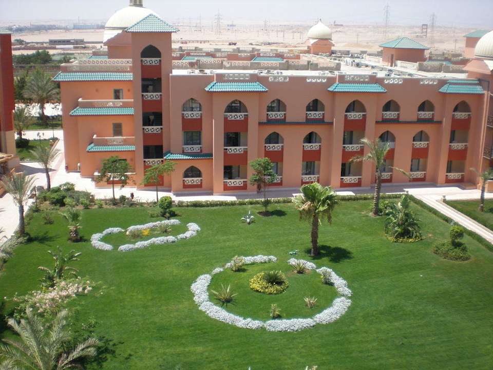 Außenanlage von der Plattform der Rutschen Pickalbatros Aqua Park Resort - Hurghada