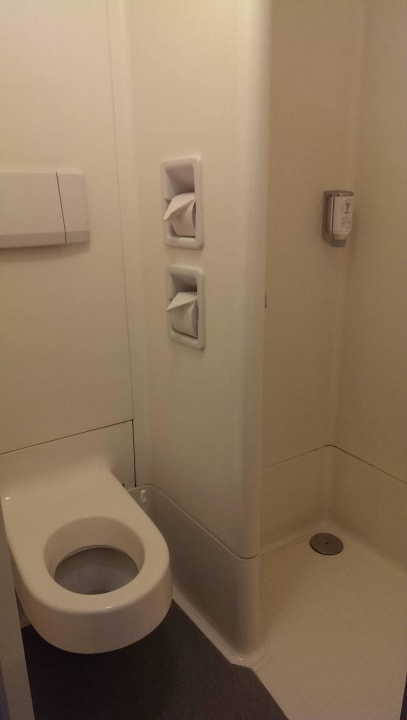 Nasszelle ibis budget Hotel Berlin Hennigsdorf
