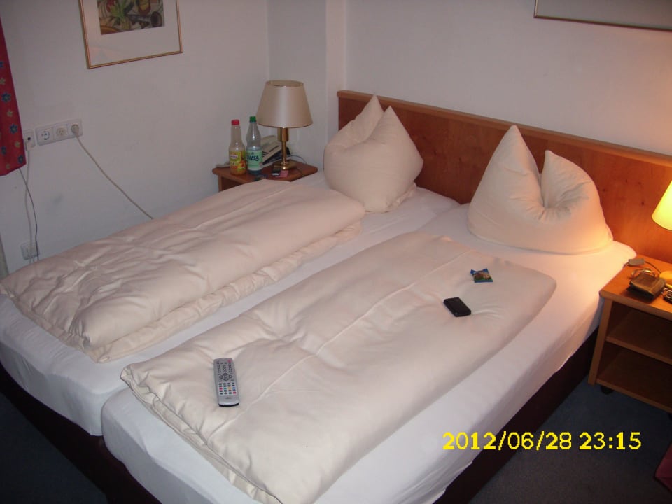 Doppelbett Gästehaus Otto Huber