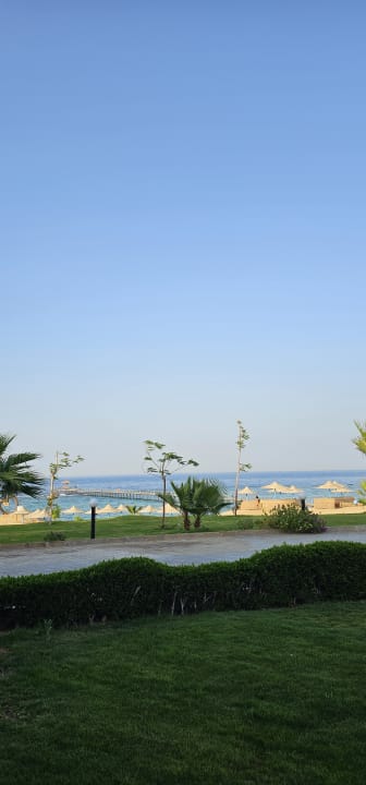 Ausblick Three Corners Happy Life Beach Resort