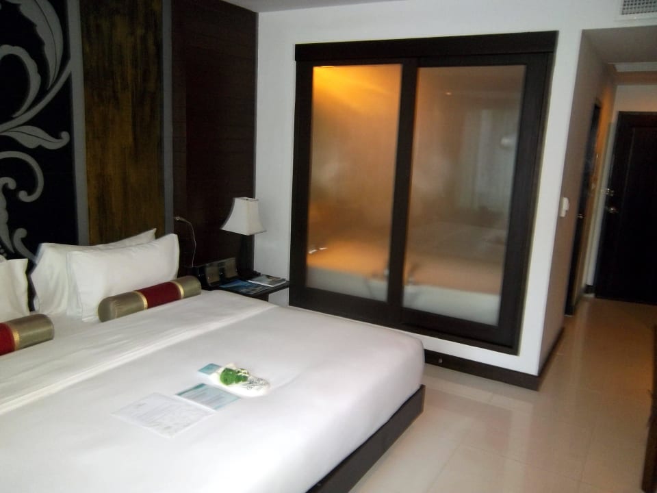Pool Access Room La Flora Khao Lak