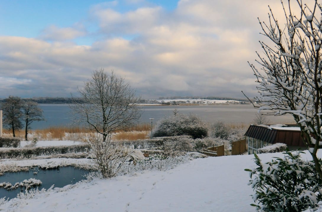 Blick von der Terrasse Balmer See Hotel · Golf · Spa