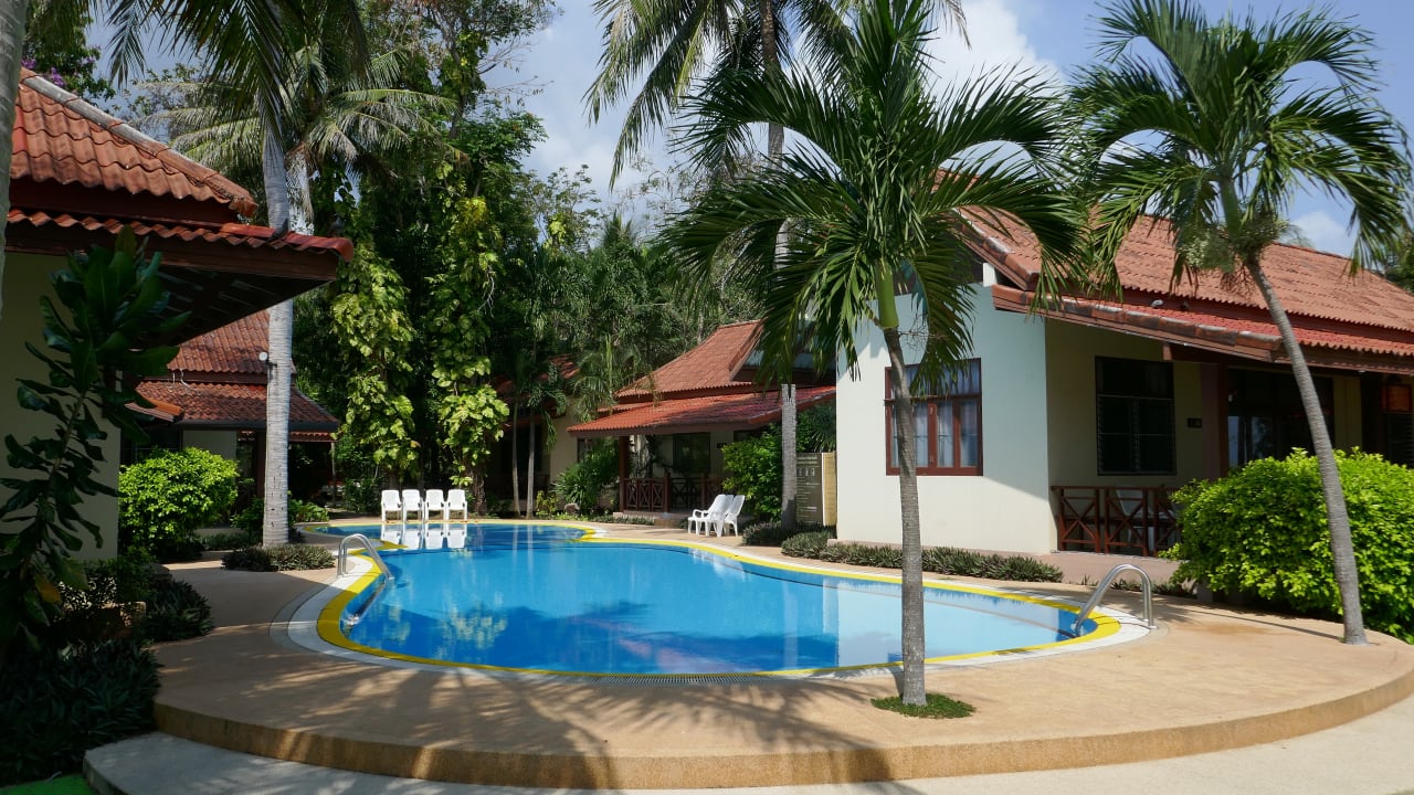 Pool Hotel Bayview Beach Resort