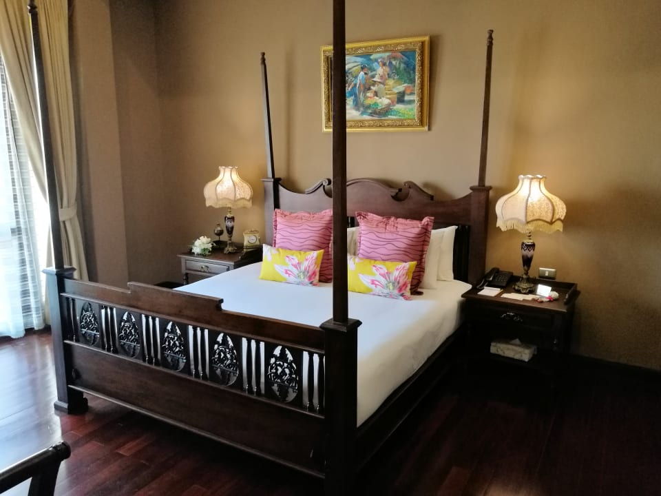 Zimmer Hotel The Puripunn