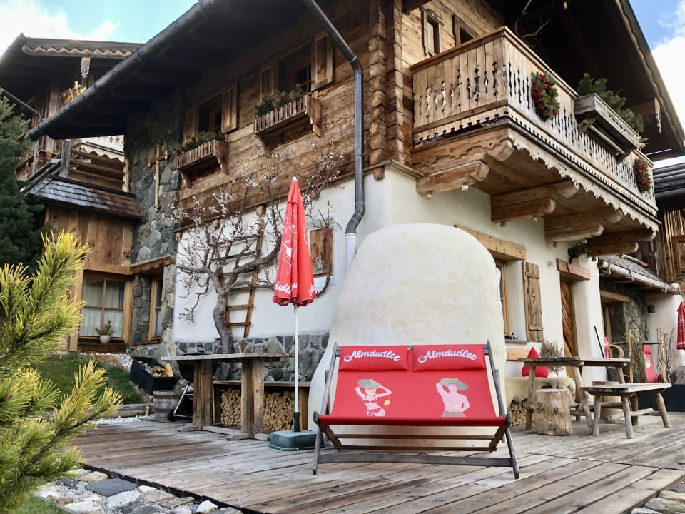 Außenansicht Almdorf Flachau