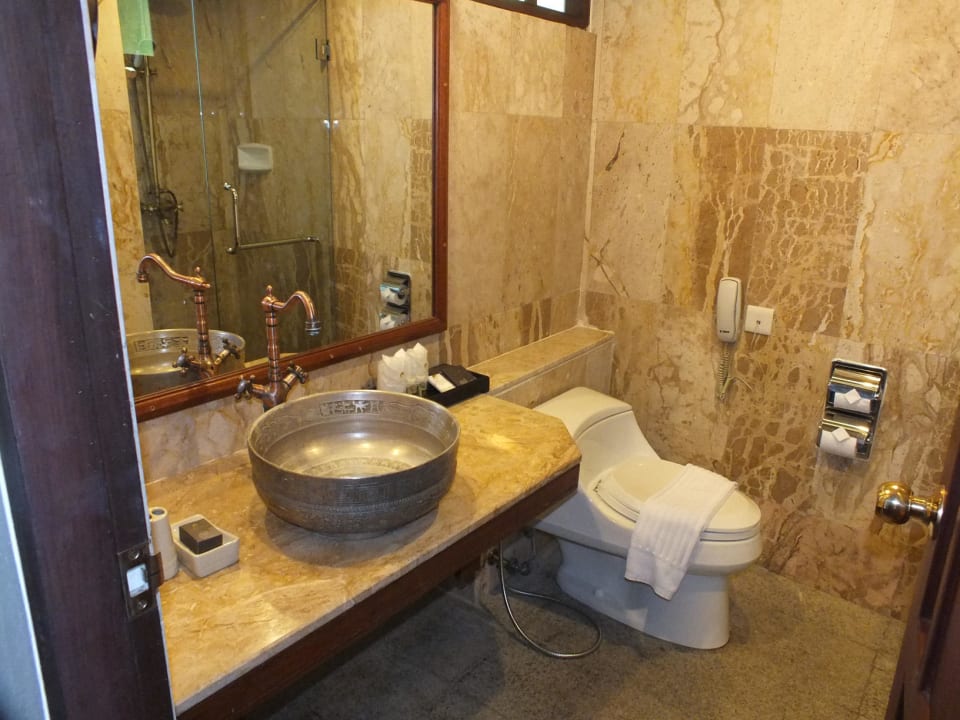 Bad auf alt gemacht, alles neu Khaolak Oriental Resort - Adults only