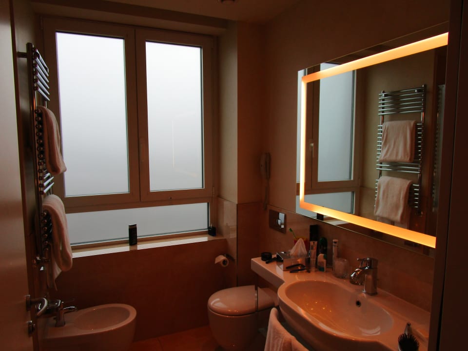 Zimmer UNAHOTELS Century Milano