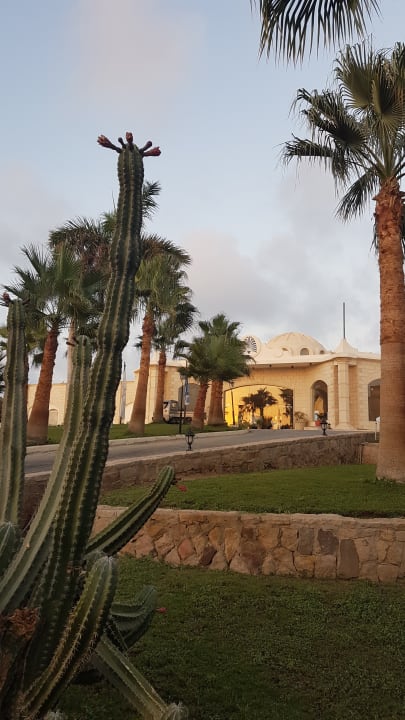 Garten Brayka Bay Resort