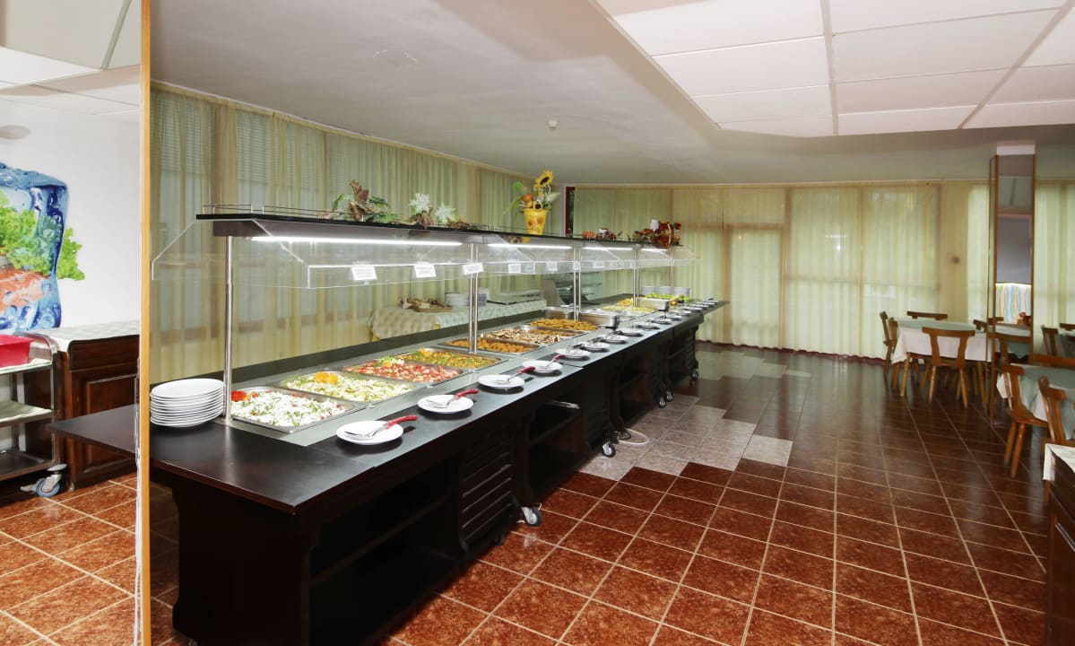 Restaurant Party Hotel Golden Sands - Adults only