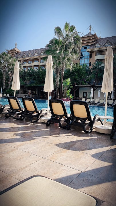 Pool Port Side Resort Hotel