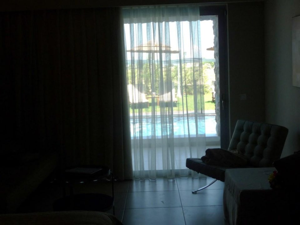 Blick aus dem Zimmer auf den Pool (Poolzugang) TUI BLUE Palazzo del Mare