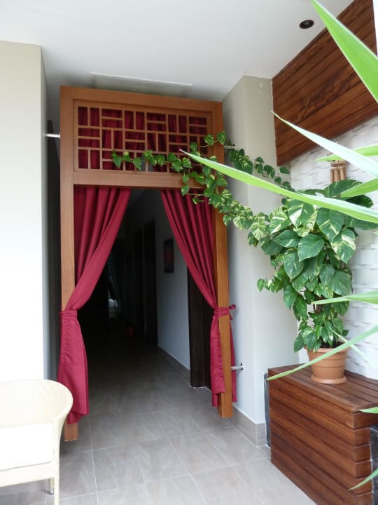 Spa Port Side Resort Hotel