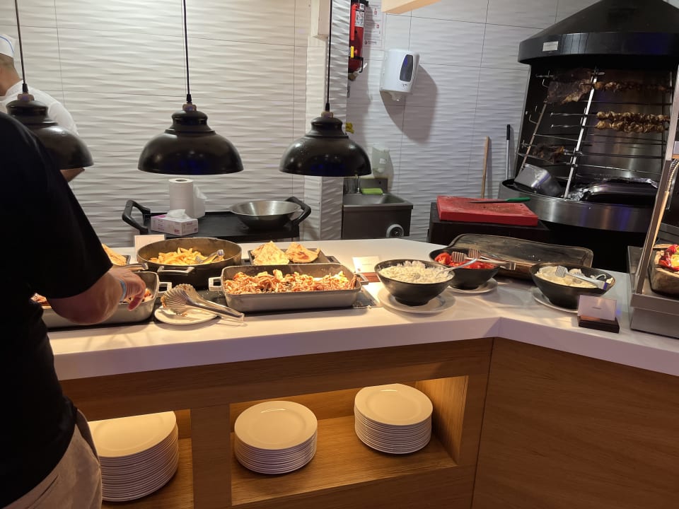 Gastro Arina Beach Resort