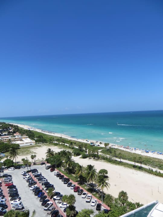 Strand vor dem Hotel Eden Roc Miami Beach