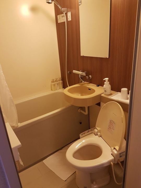 Zimmer Hamilton Hotel-BLUE-