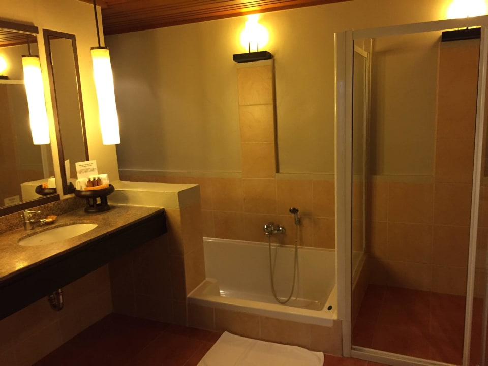 3 Khao Lak Merlin Resort