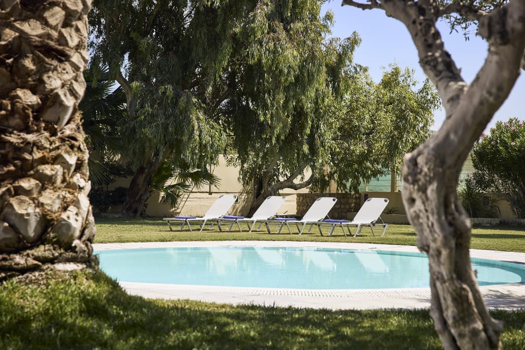 Pool Tylissos Beach Hotel
