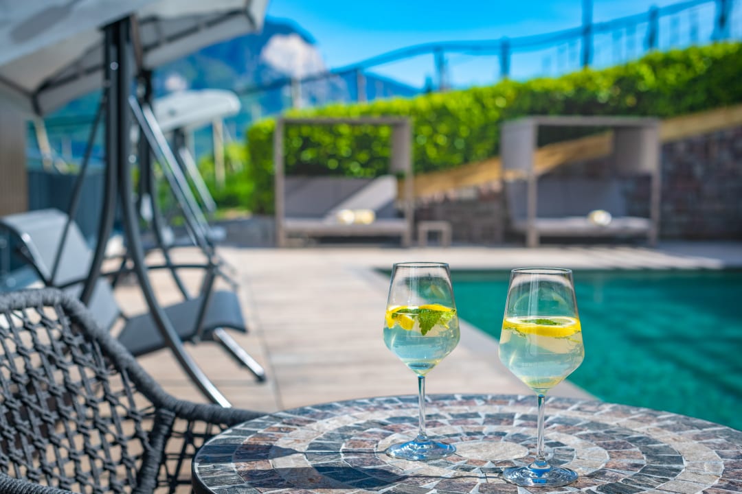 Pool Residence Garni Hotel Vineus