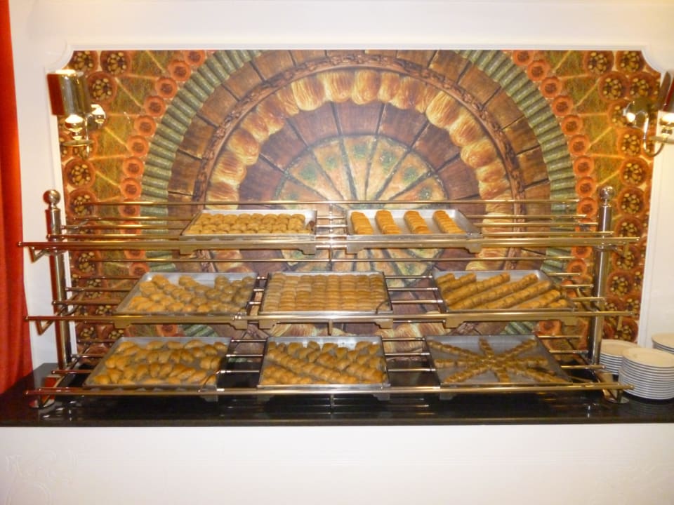 Das Buffet am Abend. Hotel Delphin Imperial