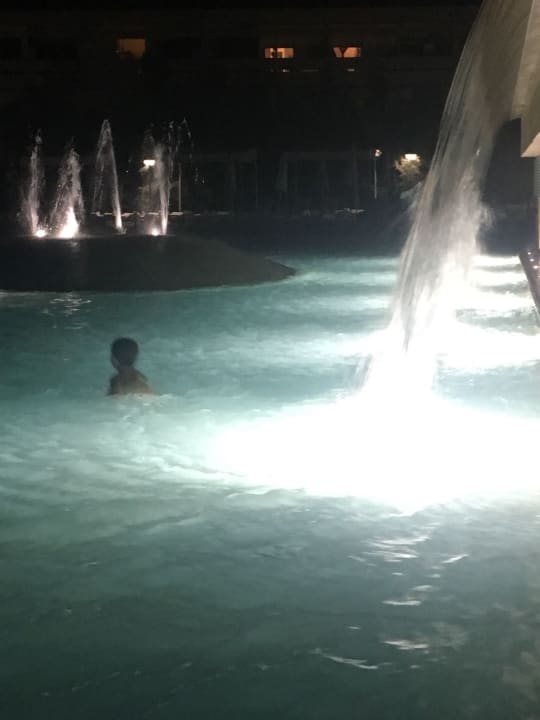 Pool Isamar Holiday Village