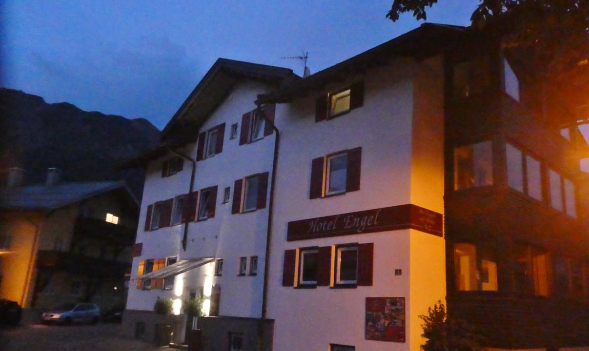 Außenansicht Hotel Engel