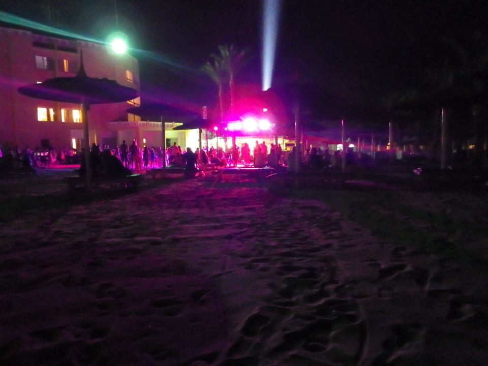 Beachparty am Hotelstrand Beach Albatros Resort