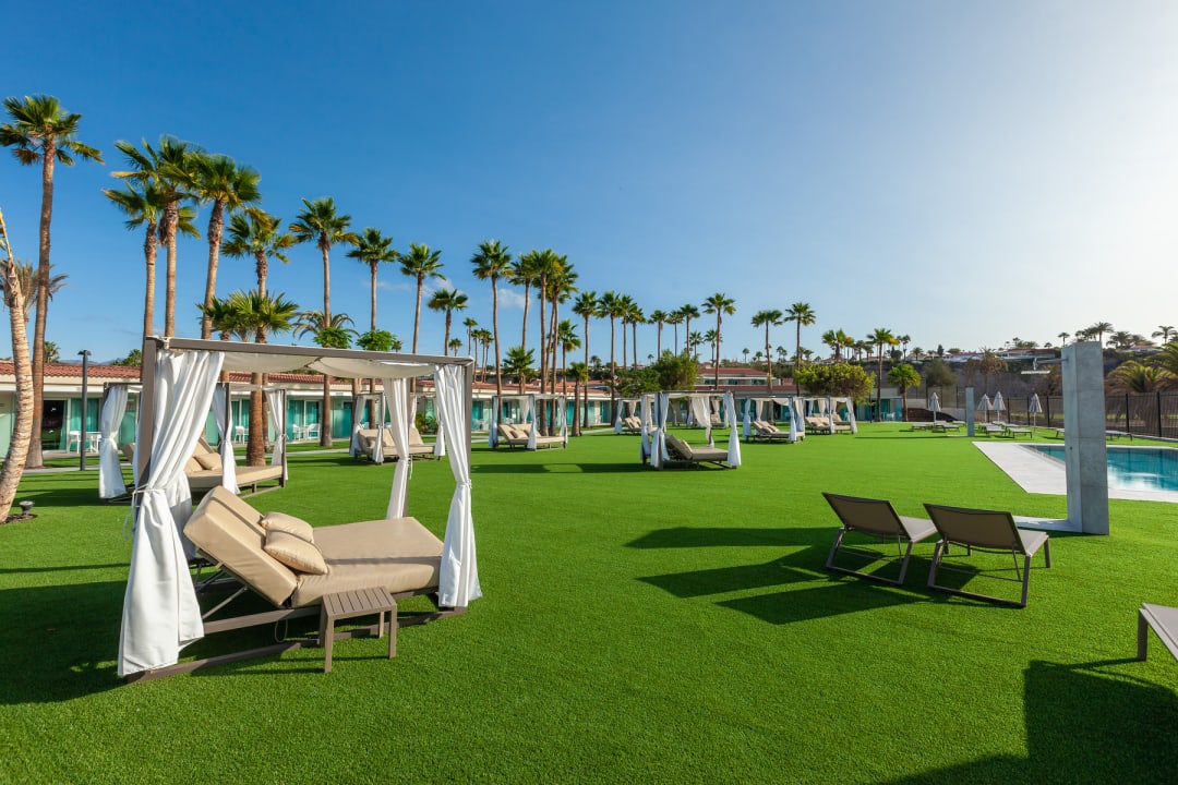Gartenanlage Kumara Serenoa by Lopesan Hotels