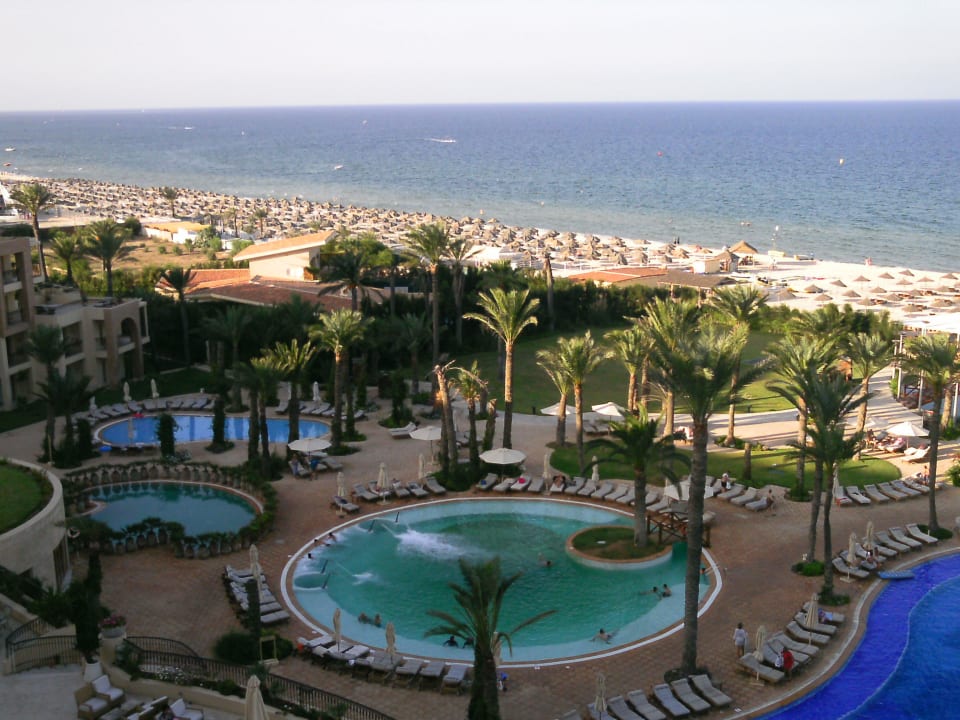 Pool m. Meerwasser Mövenpick Resort & Marine Spa Sousse