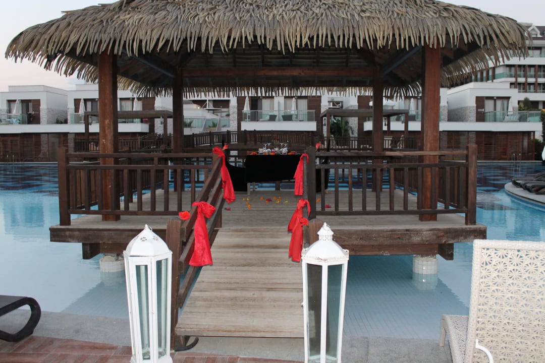 Tolles Service von Kellner Fatai Sherwood Blue Belek