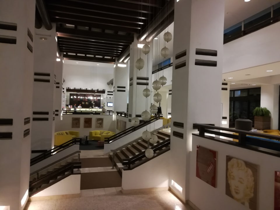 Lobby H10 Estepona Palace