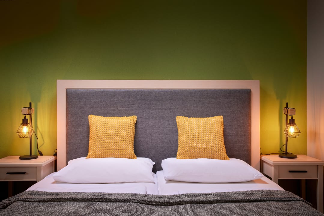 Zimmer ever.grün KAPRUN 