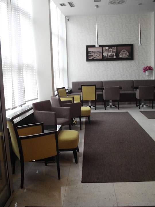 Lobby Hotel Nevski