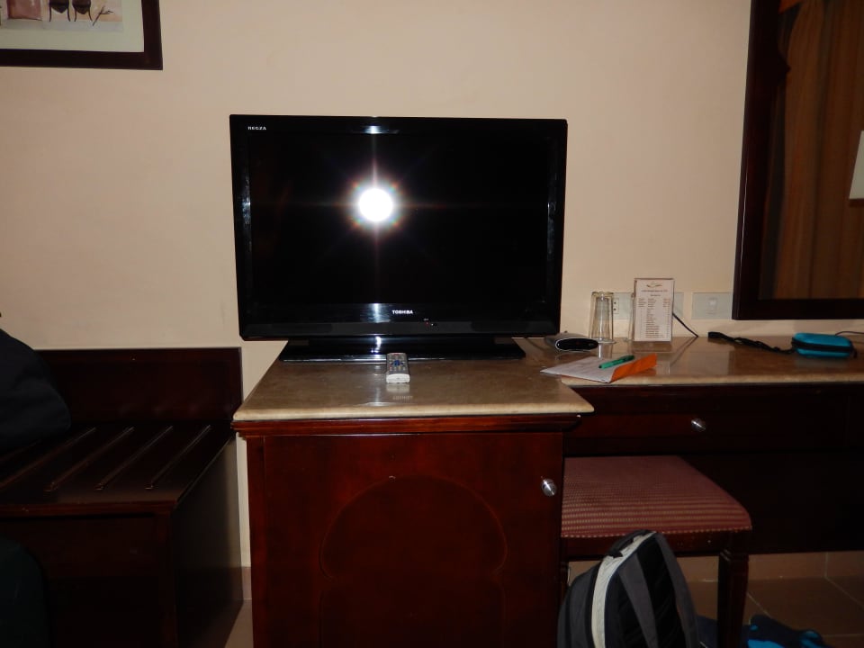 Flachbild-TV Stella Beach Resort & Spa Makadi Bay