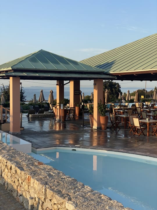 Pool Atlantica Belvedere Resort