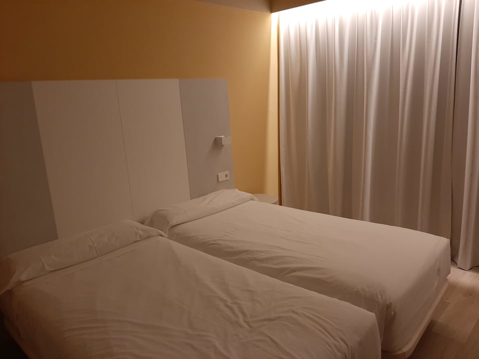 Zimmer Protur Vista Badia Aparthotel