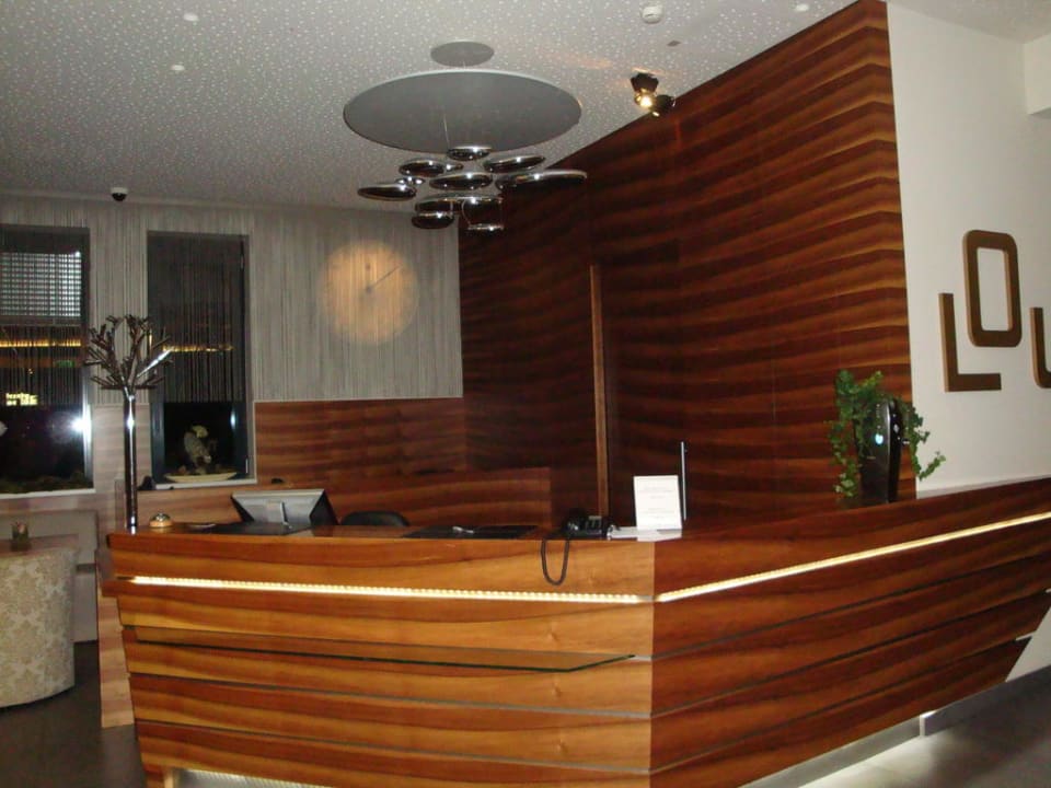 Rezeption Hotel Süd art