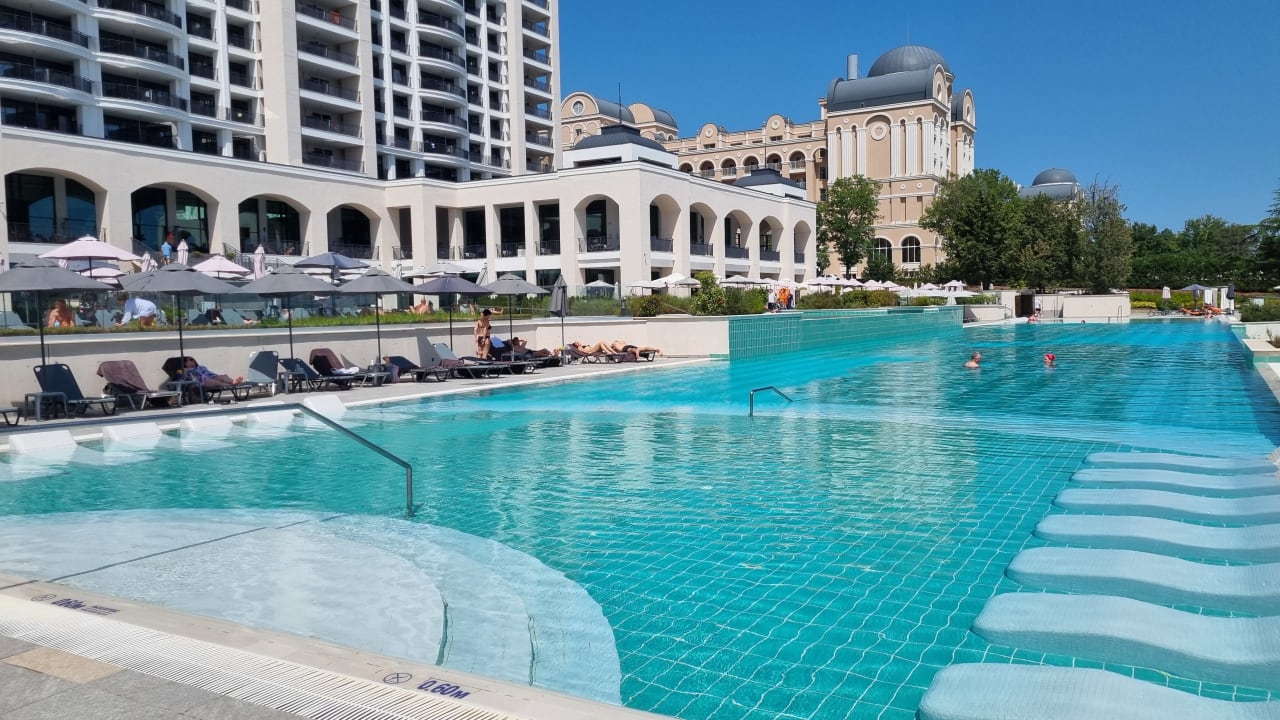 Pool Secrets Sunny Beach Resort & Spa