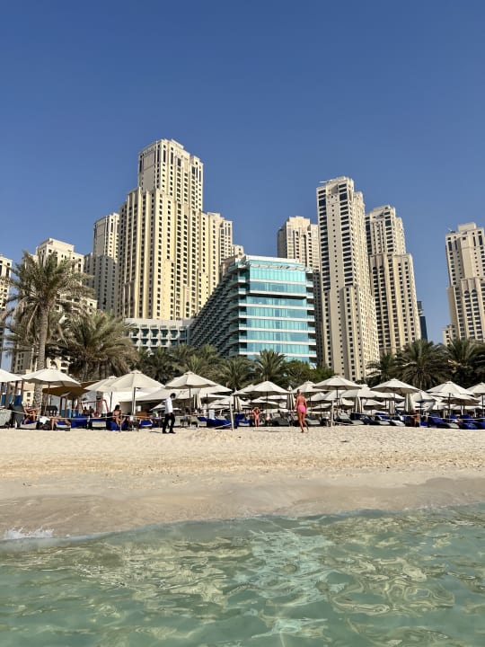 Außenansicht Hilton Dubai Jumeirah